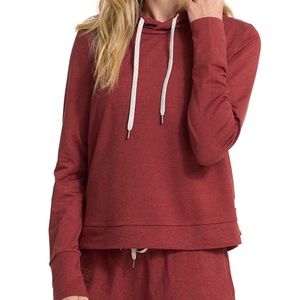 NEW Vuori Halo Essential Hoodie